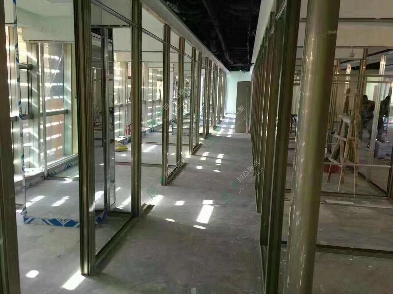 本地玻璃隔斷廠家_安慶玻璃隔斷_[承接]嘉寶莉裝飾玻璃隔斷工程